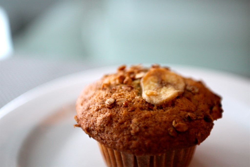 Recipe for banana crunch muffins